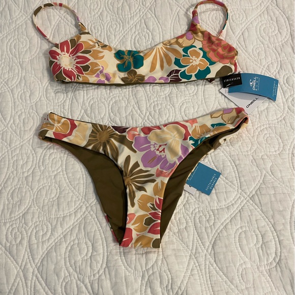 O’Neill MEADOW FLORAL Surfside Reversible Bralette Bikini size Small - Picture 12 of 12